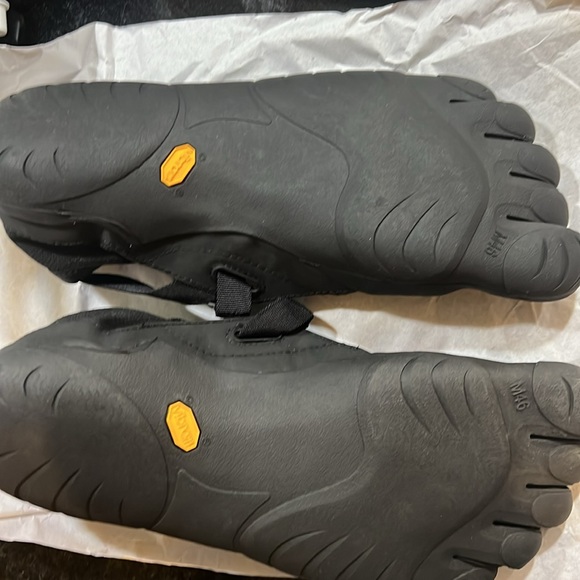 Vibram five fingers KSO M148 Black 11.5-12 new in box - Picture 6 of 7